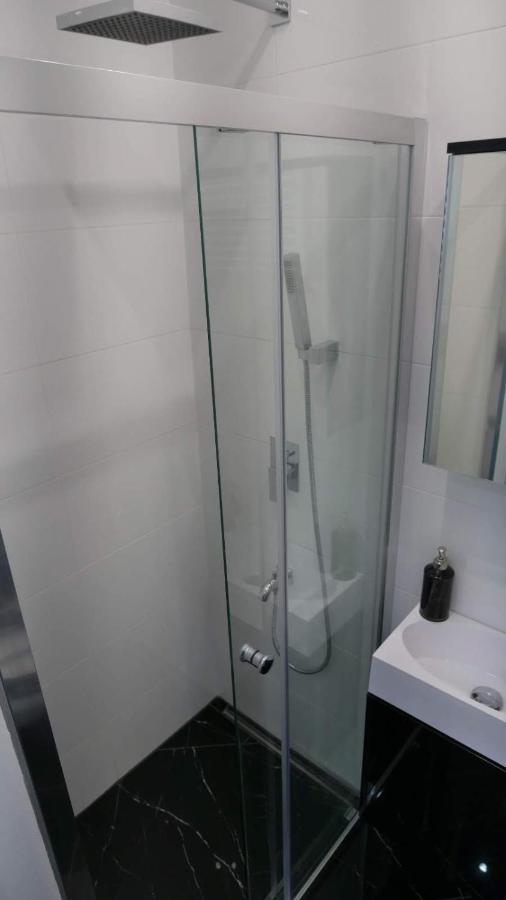 Lux Apartment Vienna Luaran gambar